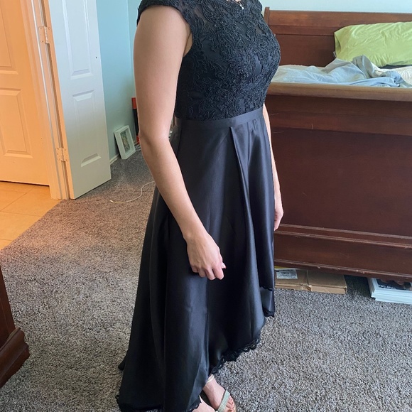 Custom Dress by JJ’s House - Unworn! - Picture 2 of 9